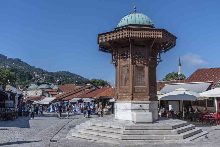 Bosnia y Herzegovina - Sarajevo 17 - fuente Sebilj